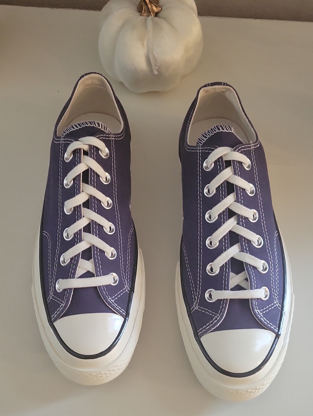 Converse N/wob Women's Low-Top Sneakers in Navy and White